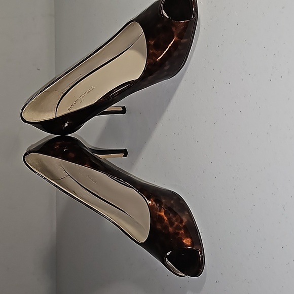 Banana Republic Factory Brown Peep Toe Heels - Picture 6 of 16